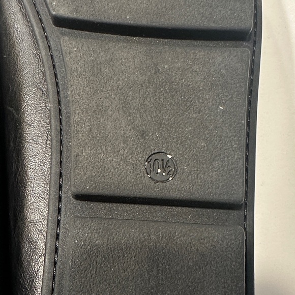 Bruno Magli Teramo Loafer in Black - Men’s 10.5 - Picture 7 of 10